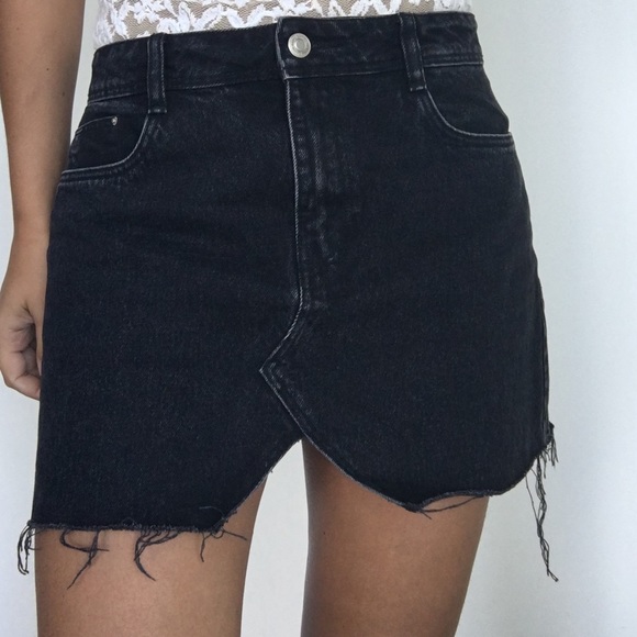 Zara Dresses & Skirts - ZARA distressed black denim cutoff mini skirt L